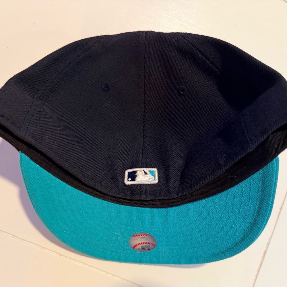 Assorted MLB Baseball Caps - Picture 9 of 13